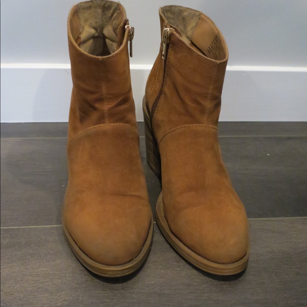 Steve Madden booties